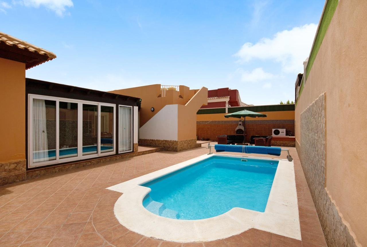 Villa Contenta Corralejo Exterior photo
