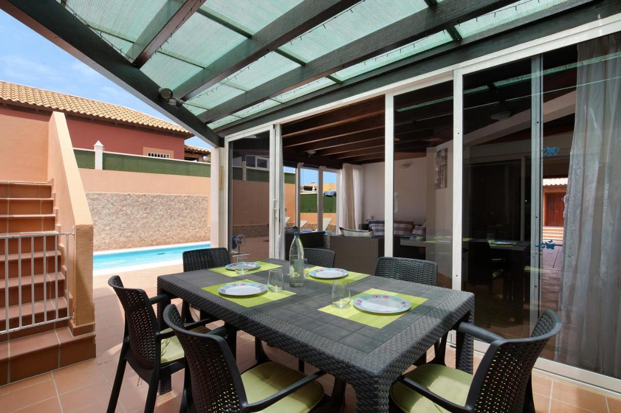Villa Contenta Corralejo Exterior photo